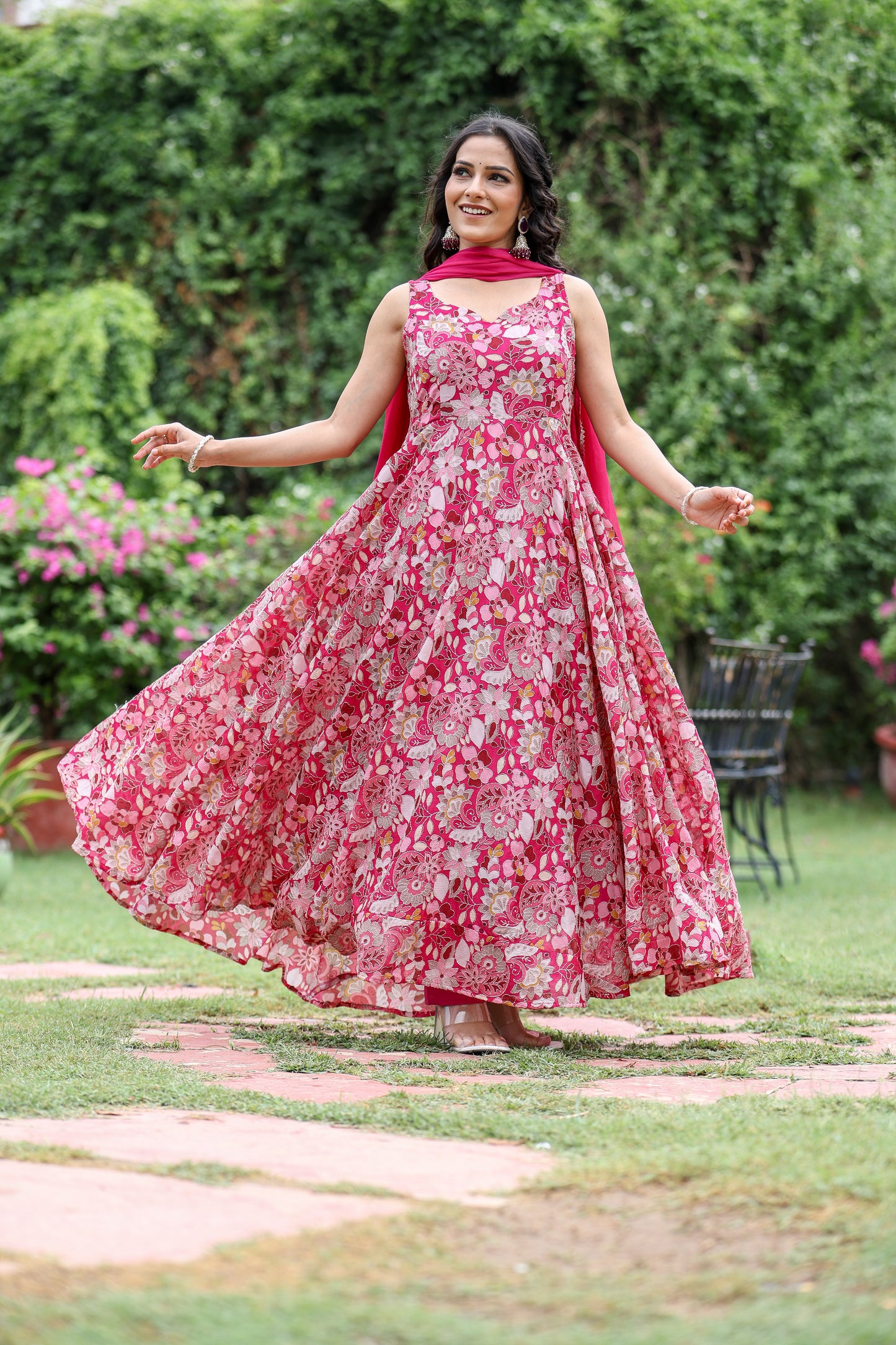 Magenta Georgette silk embroidered Anarkali Set for womens