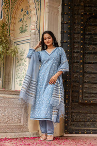 Bahe Kurtiz Handblock Printed grey Pure Cotton V Neck kurta Set with kota doriya Dupatta for Womens