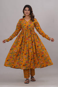 Bahe Kurtiz Pure cotton Women Floral Printed V-Neck Anarkali Aliya cut Kurta & pant With Dupatta