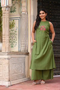 Bahe Kurtiz Green Halter Neck A-Line Kurti Set with Minimal Embroidery and Palazzo for Women