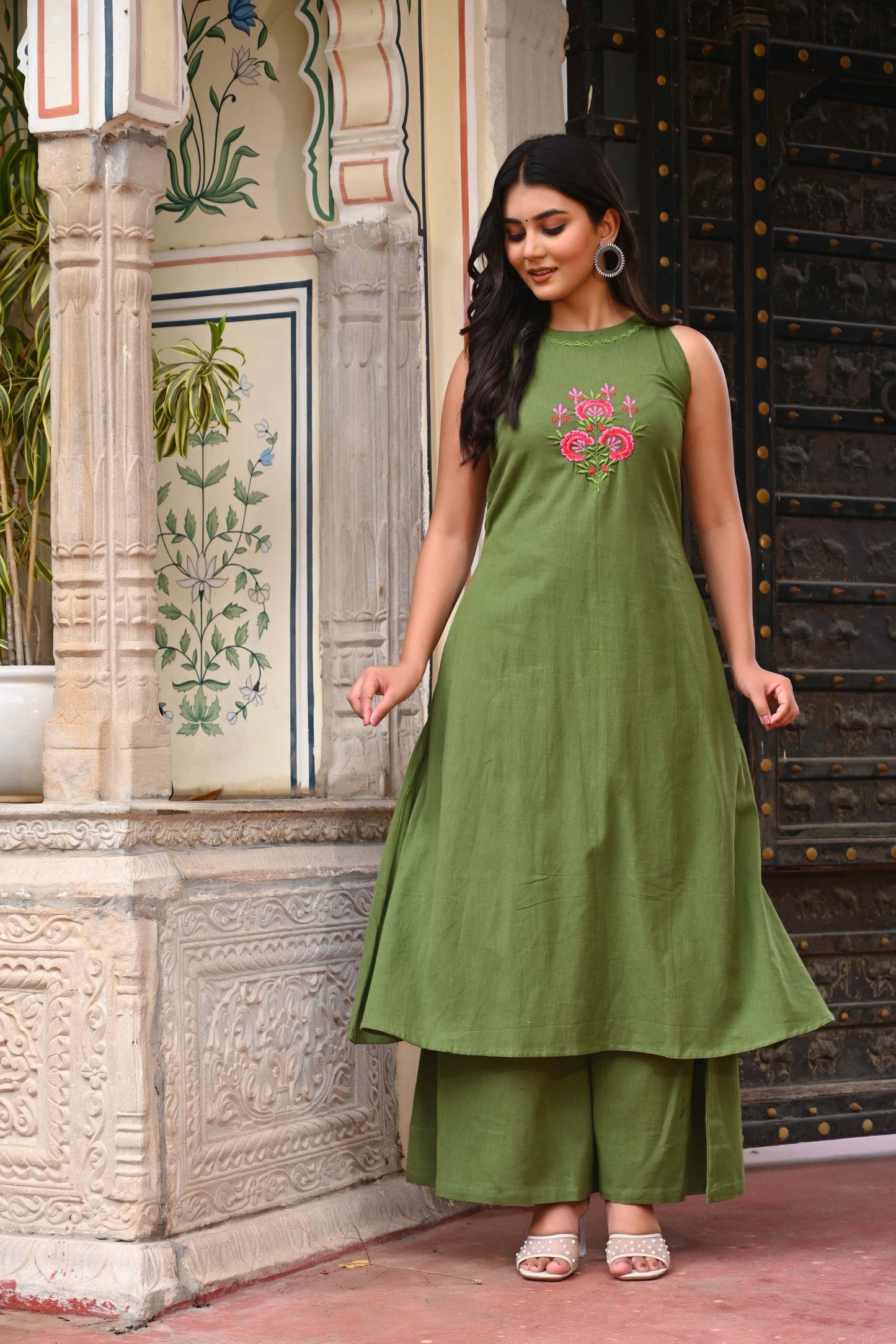 Bahe Kurtiz Green Halter Neck A-Line Kurti Set with Minimal Embroidery and Palazzo for Women