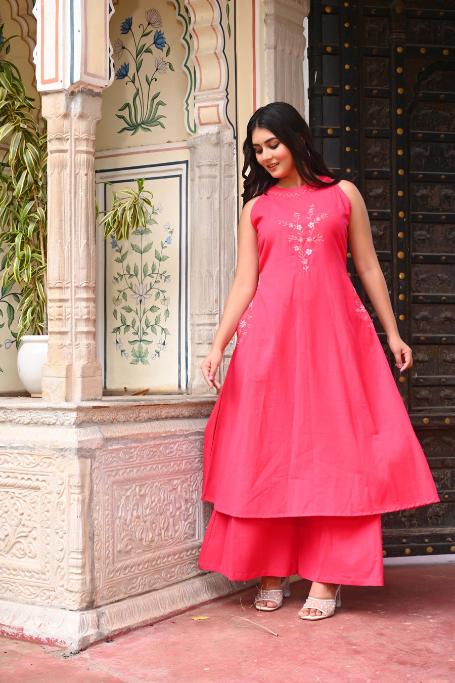 Bahe Kurtiz Pink Halter Neck A-Line Kurti Set with Minimal Embroidery and Palazzo for Women