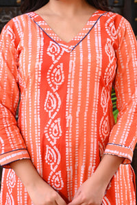 Bahe Kurtiz Multicolor Handblock Straight Kurta Set with Kotadoria Dupatta for Women