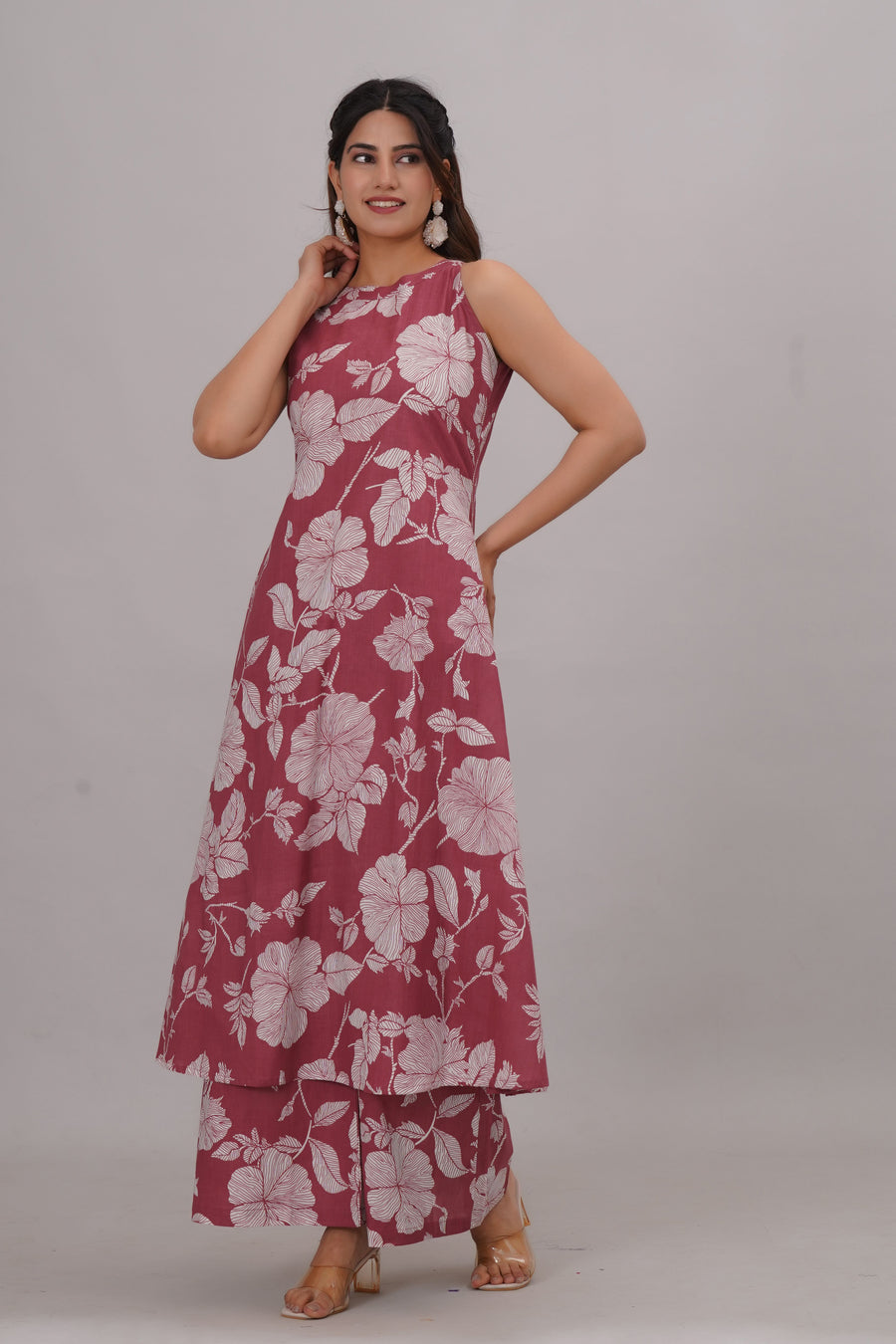 Bahe Kurtiz Pure Cotton halter neck sleeveless kurta with plazzo set
