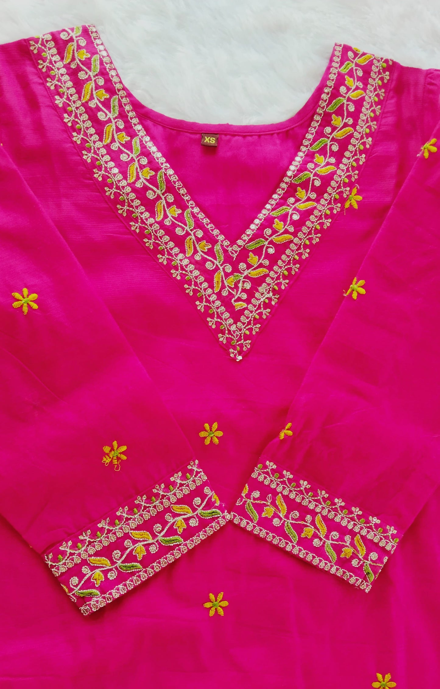 Bahe Kurtiz Rani pink Chanderi embroidary Kurta and pant with Dupatta set